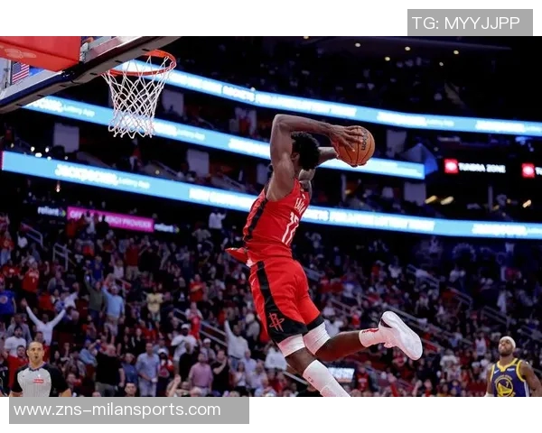 浓眉背靠背砍下30创独行侠生涯新高表现引发热议