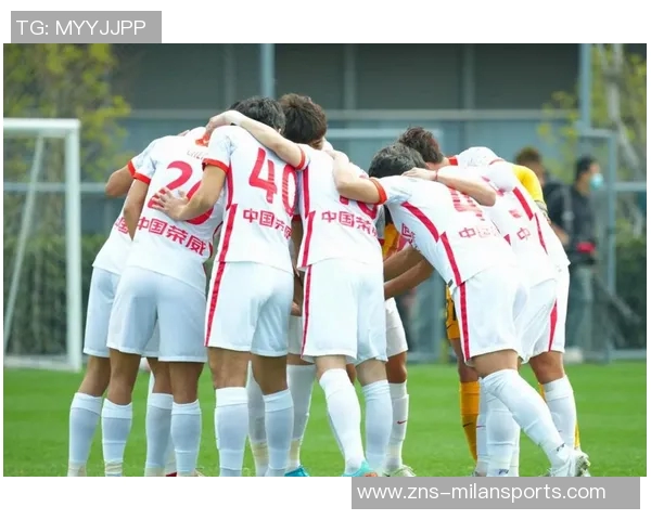 上海海港即将引援岳鑫卢永涛加盟在即助力球队新赛季 上海海港即将引援岳鑫卢永涛加盟在即助力球队新赛季